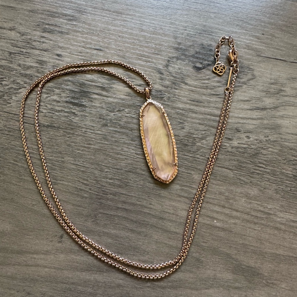 Kendra Scott Layden rose gold necklace